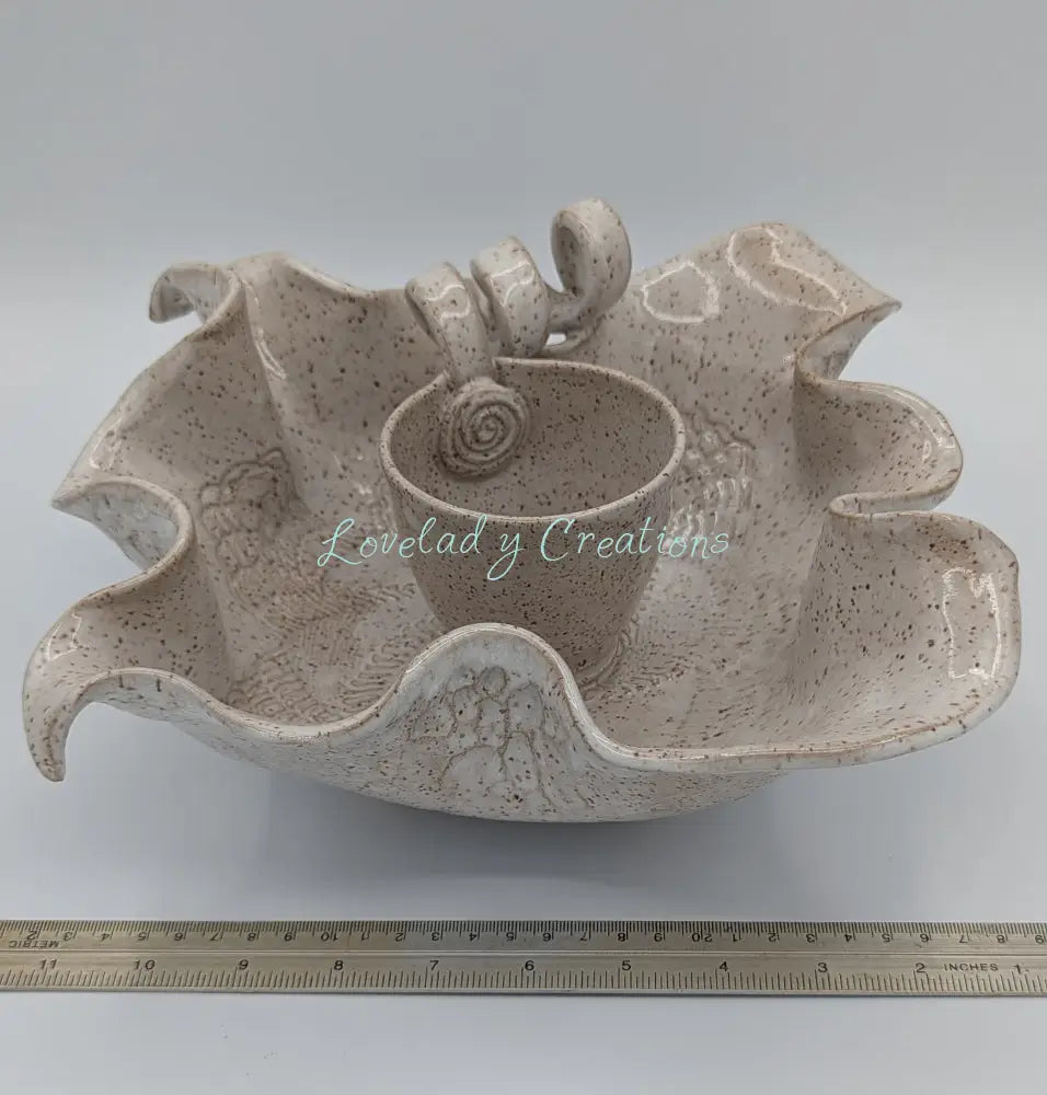 The Serving Set (Chip and Dip / Relish Tray): Chip and Dip